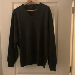 Jos A. Bank Merino Wool V-Neck sweater